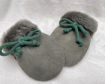 Baby gloves, warm fur gloves, mittens boys girls, lambskin khaki- green