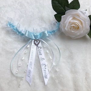 Strumpfband personalisiert, Etwas blaues, Organza weiß blau, Junggesellinnen Trauung, Hochzeitsaccessoires, bedruckt Namen Datum, Geschenk Bild 6