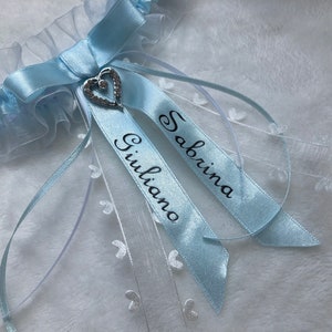 Strumpfband personalisiert, Etwas blaues, Organza weiß blau, Junggesellinnen Trauung, Hochzeitsaccessoires, bedruckt Namen Datum, Geschenk Bild 9