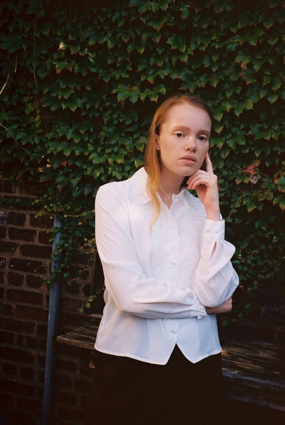 Vintage White Embroidered Blouse