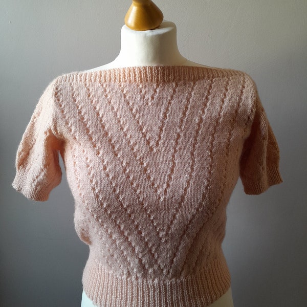 1940s Reproduction Knitted Pullover **Will Ship Worldwide. Please ask for shipping quote**