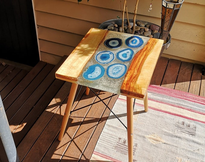 Timber and resin river coffee table with blue agate slices