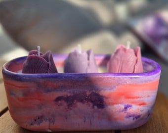 Scented concrete tulip boat candle with sandalwood and rose