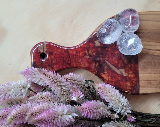 Olivewood board with thin section mineral photography and clear crystal quartz pieces