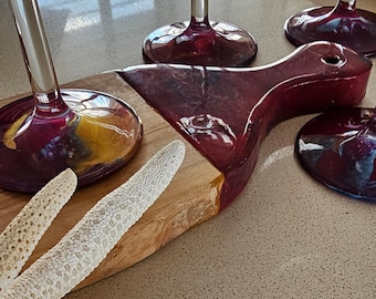 Olive wood board with burgundy resin art and four matching resin art red wine glasses