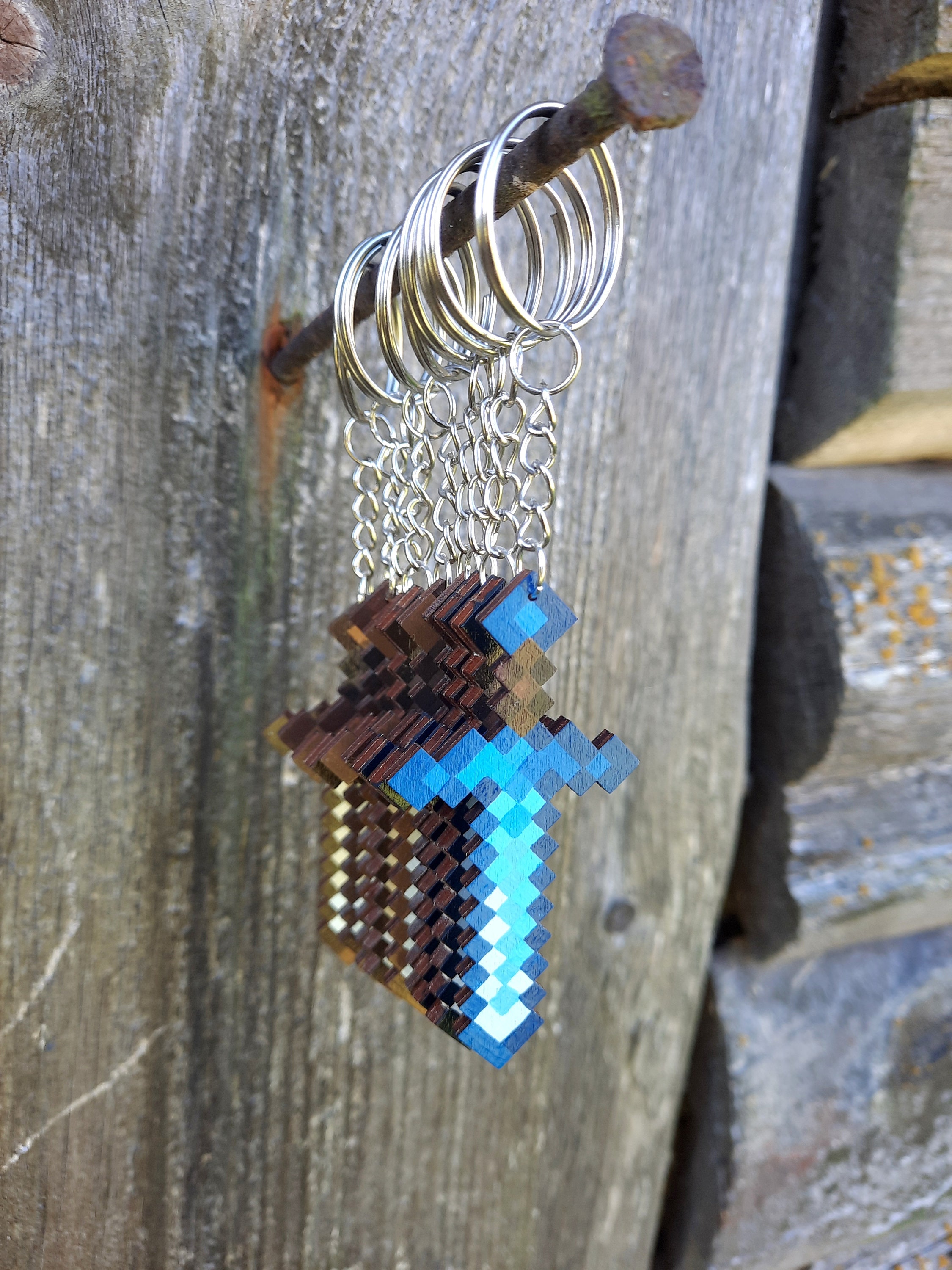 Minecraft Pixel Foam-Het Diamanten Zwaard 60cm-geel
