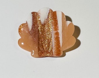 Rose gold pink marbled seashell pin I sea shell pin I pink beach pin I scallop pin