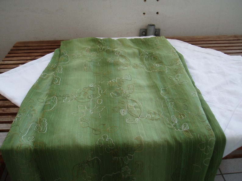 kiwi Noble CHIFFON embroidered