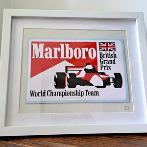 Gigantische (handgesneden) vinylstickers: Marlboro British GP