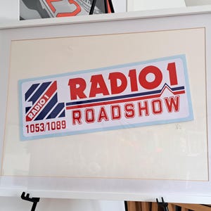 Gigantische (handgesneden) vinylstickers: Radio 1 Roadshow