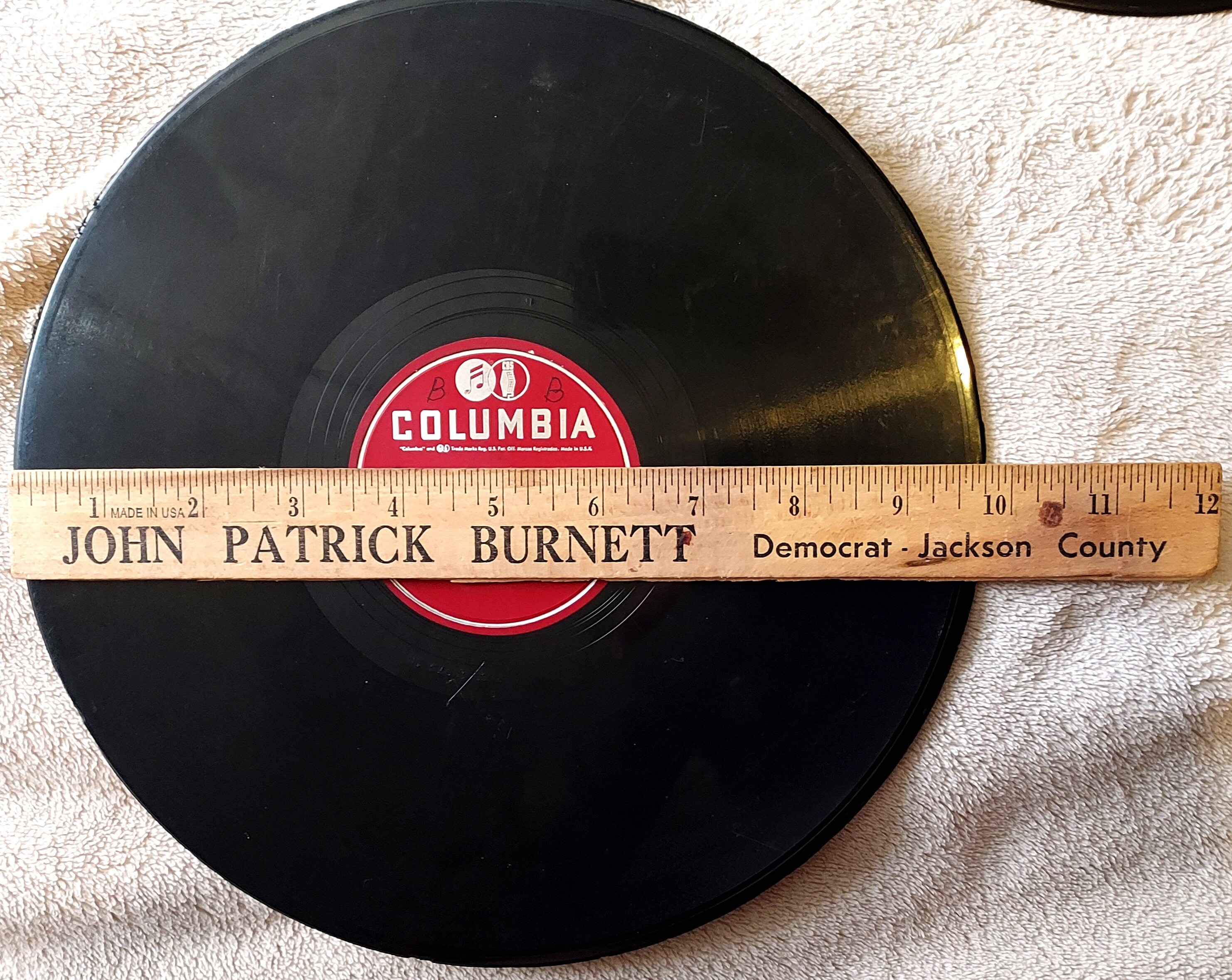 LOT of 4 10-inch 78rpm Cracked/damaged COUNTRY & Old-time