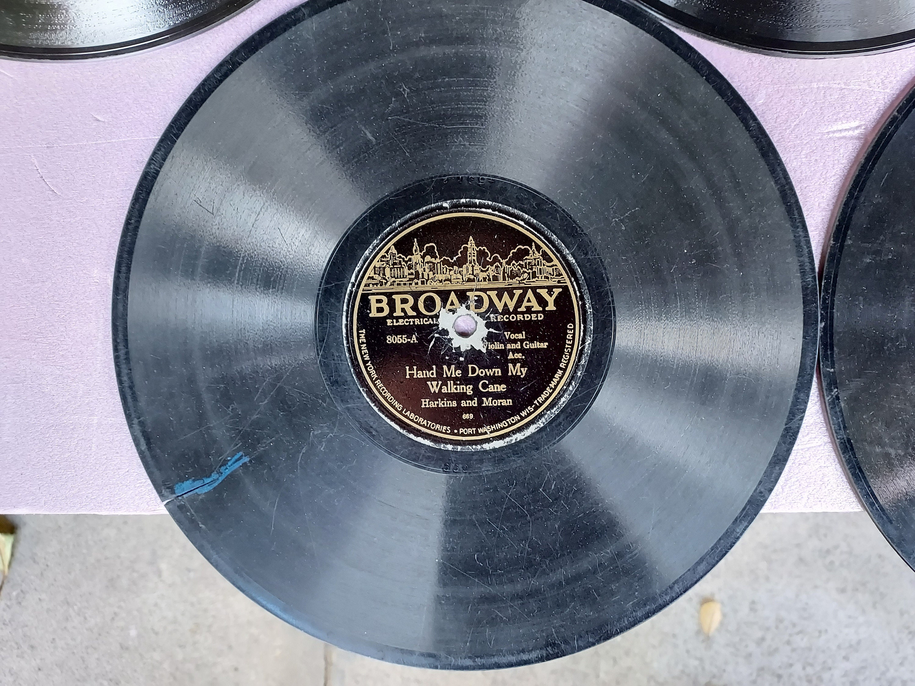 LOT of 4 10-inch 78rpm Cracked/damaged COUNTRY & Old-time