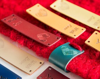 Etiquetas de costura personalizadas: etiquetas de tricô personalizadas em couro sintético