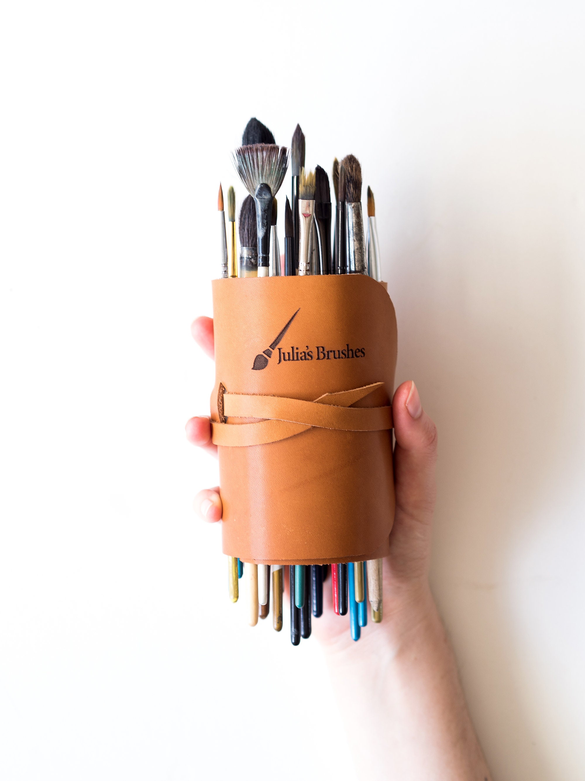 Leather Paint Brush Case for Artist, Leather Roll for Pencils, Oil Brush  Case, Brush Roll, Artist Roll, Personalized Artist Gift, 