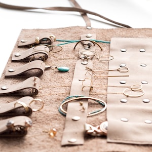 Leather Jewelry Travel Organizer, Jewellery Roll, Necklace Travel Case, Handmade Accessory Storage Pouch, Personalized Bridal Party Gift