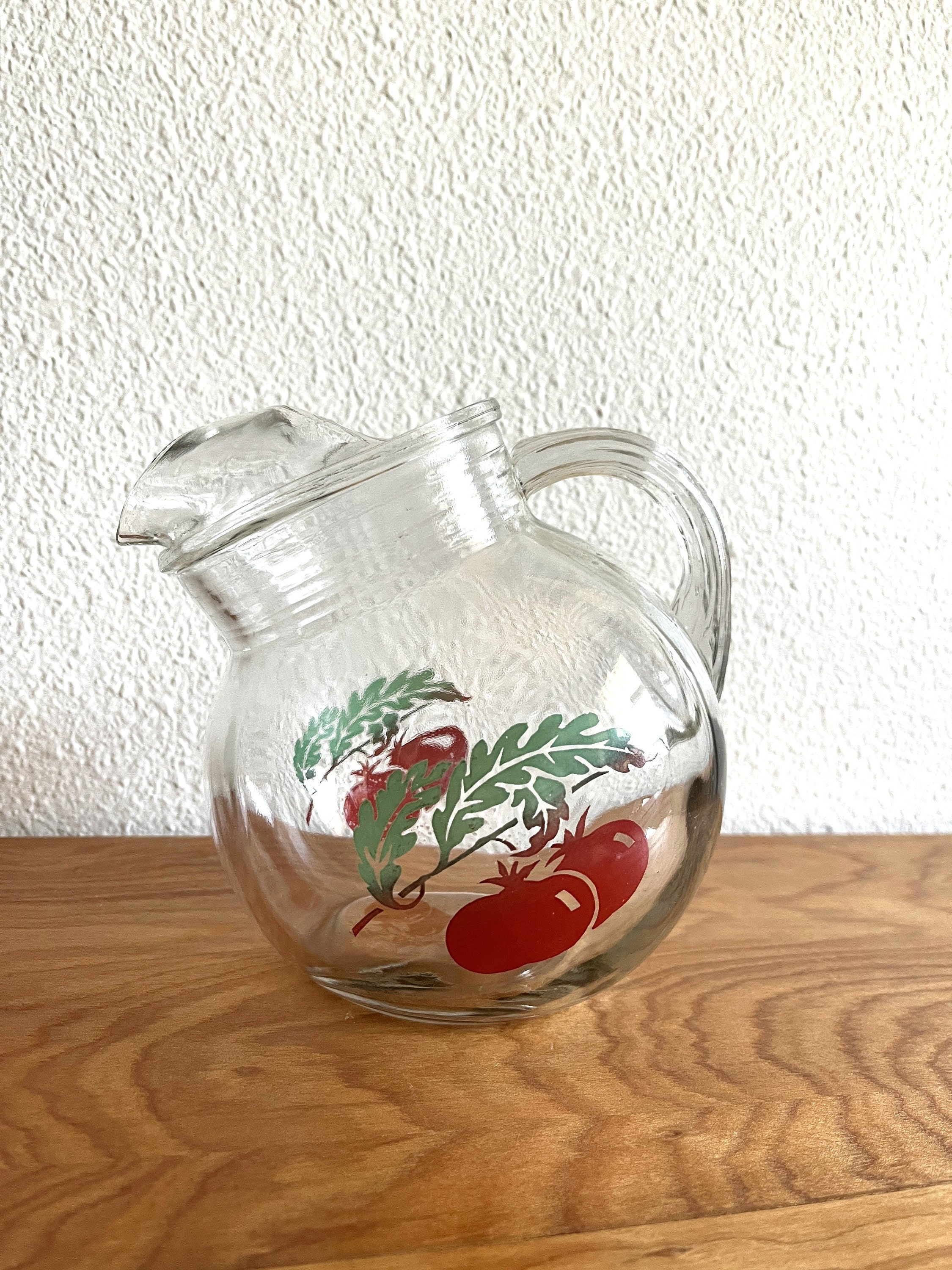 Tilted Glass Pitcher Large – Domaci