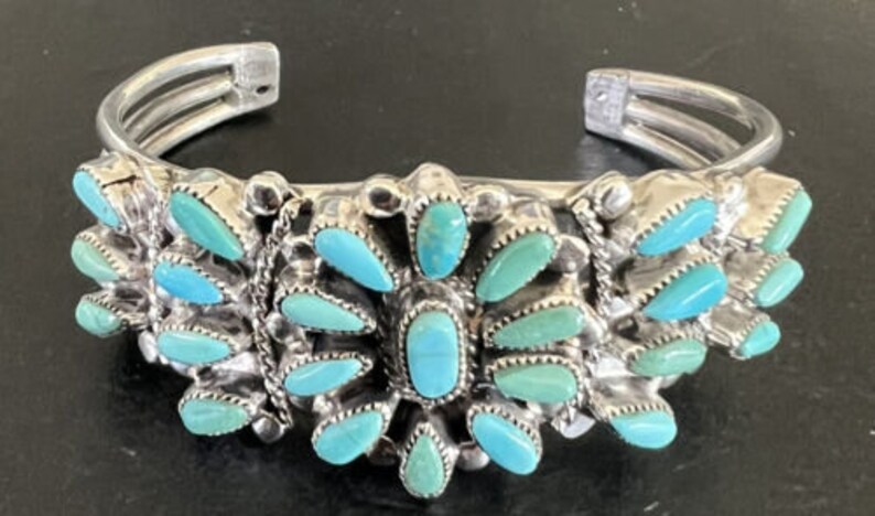 Valentino & Matilda Banteah Zuni Silver Turquoise Petit Point Cuff Bracelet Bild 5