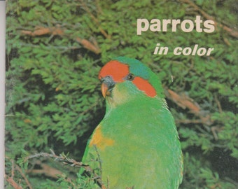 Parrots in Color (Softcover: Pets, Parrots) 1970