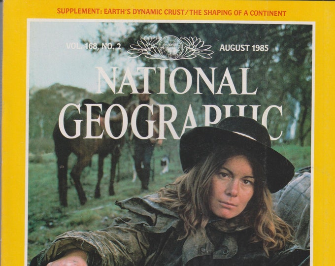 National Geographic and Map August 1985 Planet Earth, Fossils, Pearls, Senegambia, Murray River (Magazine: Geography, Nature)