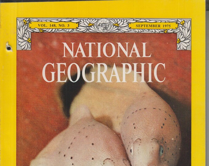 National Geographic September 1975 Red Sea, Mark Twain, Greenland, South Korea, Brown Bear  (Magazine: Nature, Geography)