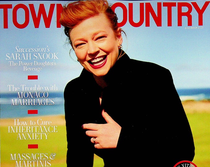 Town & Country November 2021 Succession's Sarah Snook (Magazine: General Interest)