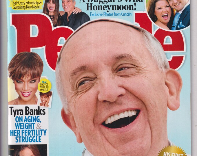 People September 28, 2015 Pope Francis, The Duggars, Tyra Banks, Caitlyn Jenner, Sandra Bullock  (Magazine: Celebrity, Gossip)