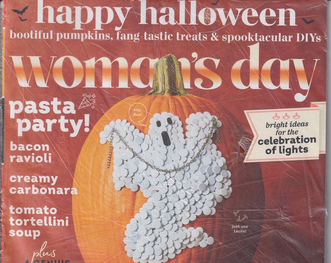Woman's Day October 2022 Happy Halloween Bootiful Pumpkins, Fan-tastic Treats, Spooktacular DIYs (Magazine, Women's)