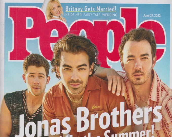 People June 27, 2022 Jonas Brothers Burnin' Up The Summer, 100 Reason to Love America  (Magazine: Celebrity)