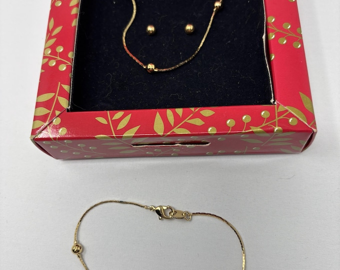 Vintage 1998 Avon Gold Ball Earrings, Necklace and Bracelet Gift Set