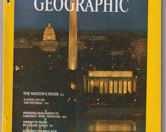 National Geographic October 1976 The Potomac, Canada's Frontier, Florida, Opal
