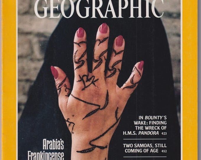 National Geographic October 1985 Arabia's Frankincense Trail, MHS Pandora, Samoa (Magazine: Nature, Geography)