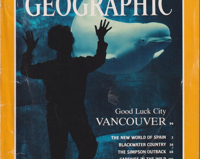 National Geographic  April 1992 Good Luck City Vancouver;  Spain, Blackwater, Simpson Outback; Lions (Magazine: Nature, Geography)