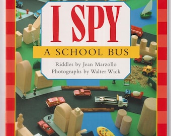 I Spy A School Bus: Early Reader Puzzle Book, Level 1 (Paperback)