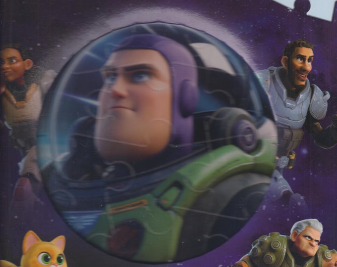 Disney Pixar Lightyear Puzzle Book  (Padded Boardbook: Children's, Jigsaw Puzzles) 2021