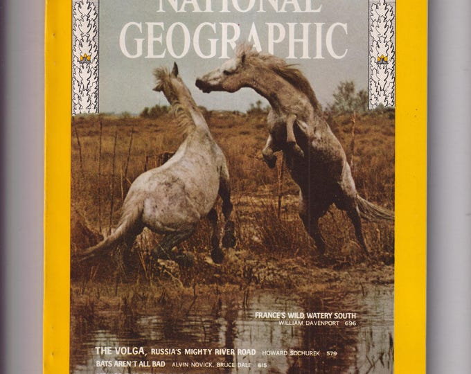 National Geographic and Map May 1973  Volga, Bats, Mexico City, Bicycling, Camargue (Magazine: Nature, Geography, History)
