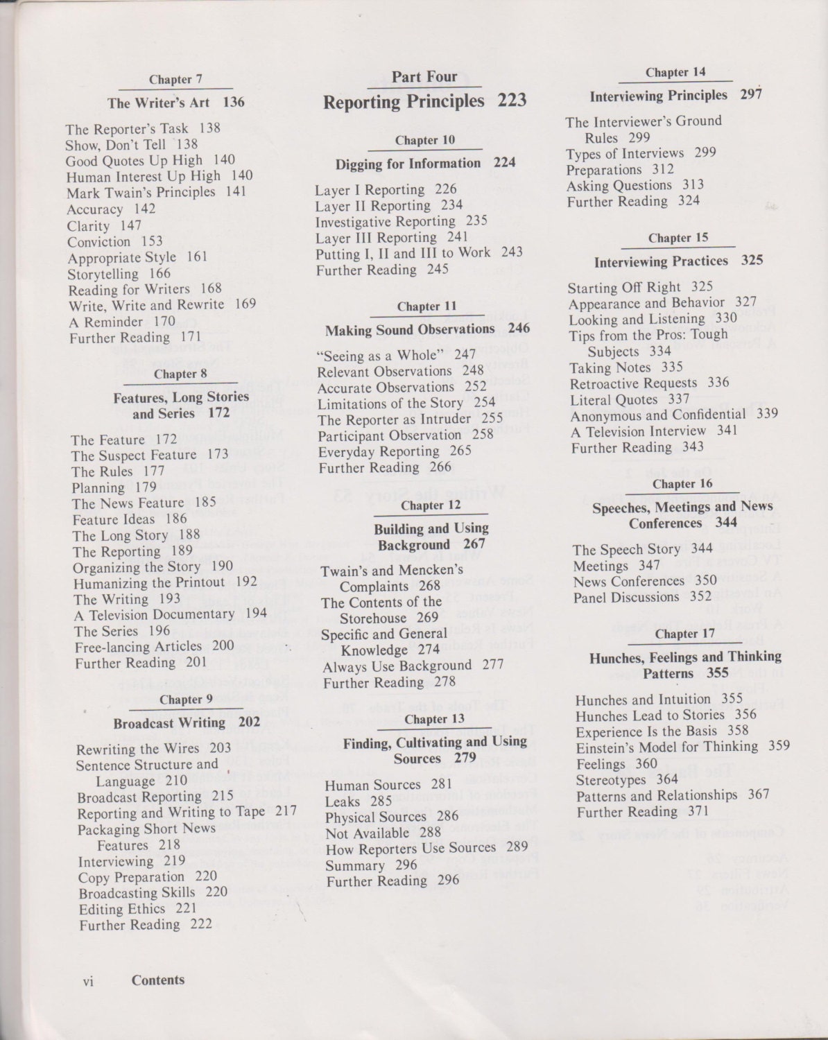 News Reporting and Writing (Fifth Edition) by Melvin Mencher (Paperback