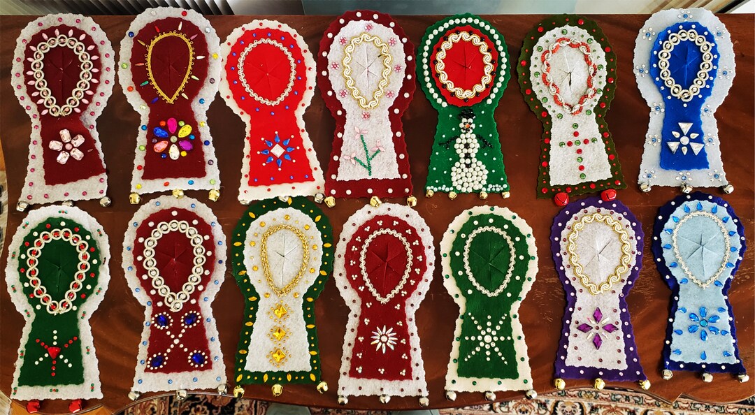 Holiday Door Knob Hanger Etsy