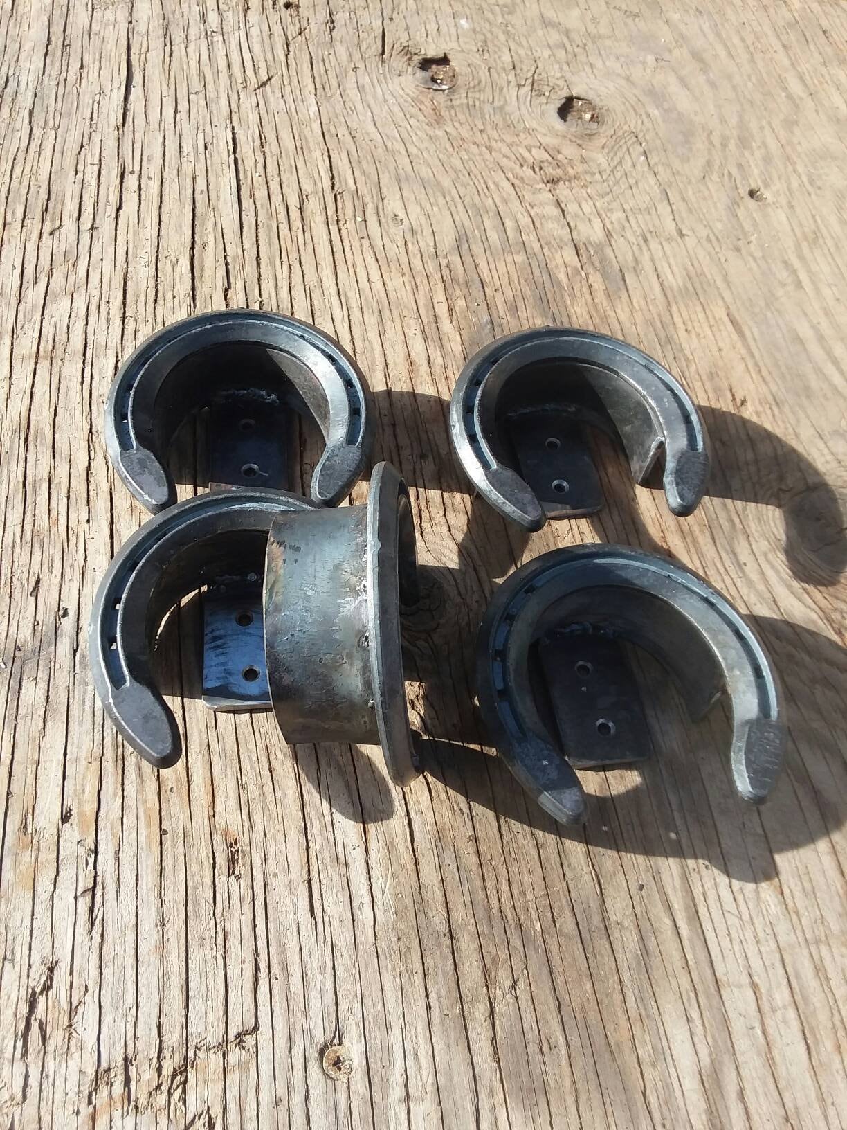 Horseshoe Bridle Hanger 3