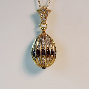 Egg Gold pendant - Faberge Style Egg Pendant - 14K Gold - Easter Egg - Egg - Pendant - Garnet - Diamond