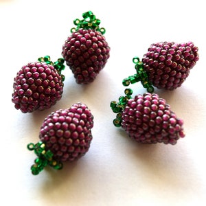 Strawberry Fruit Beads blackberry Charms Wholesale beads /Beaded Jewielry Findngs / Handmade Beading