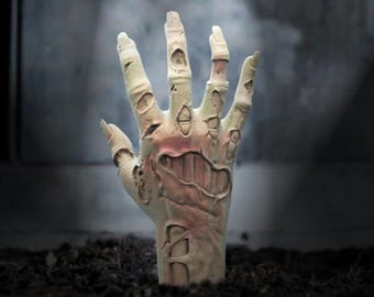 Zombie Hand | Multiple Sizes (S-XL) | Statues & Figures | Halloween Decor