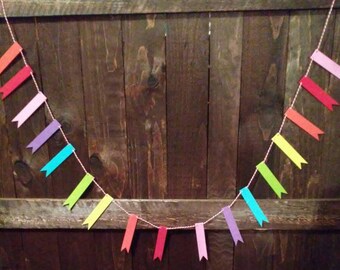 Felt Pennant Flag Banner Garland Rainbow Colors, Birthday Party, Nursery Baby Shower Decoration, 6ft