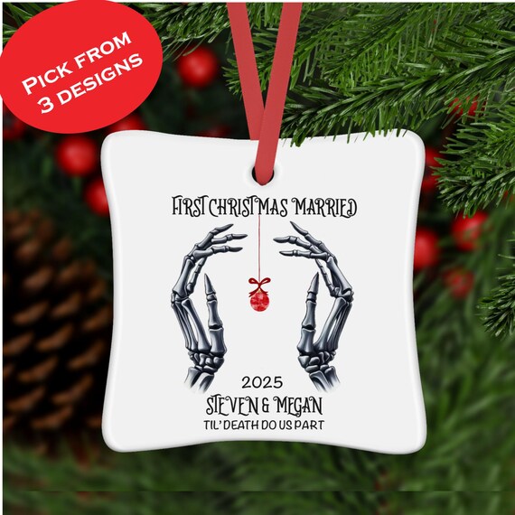 Skull Ornament, Christmas Tree Ornament, Couples Personalized Ornament, Ceramic ornament For Newlyweds, Spooky ornament, christmas.
