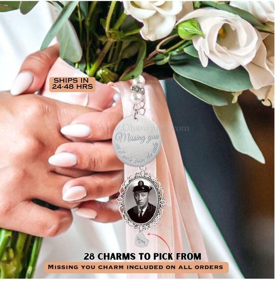 Wedding bouquet,Memorial photo charm,Bridal Bouquet Memoriall, Memorial Bouquet Charm, Memorial charm for Wedding,Wedding Tassel, Bridal,