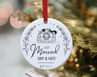 Just Married Ornament, Christmas Ornament,Personalized Christmas Gift, Ornament for Newlyweds, First Christmas Married, Bride Groom Ornament