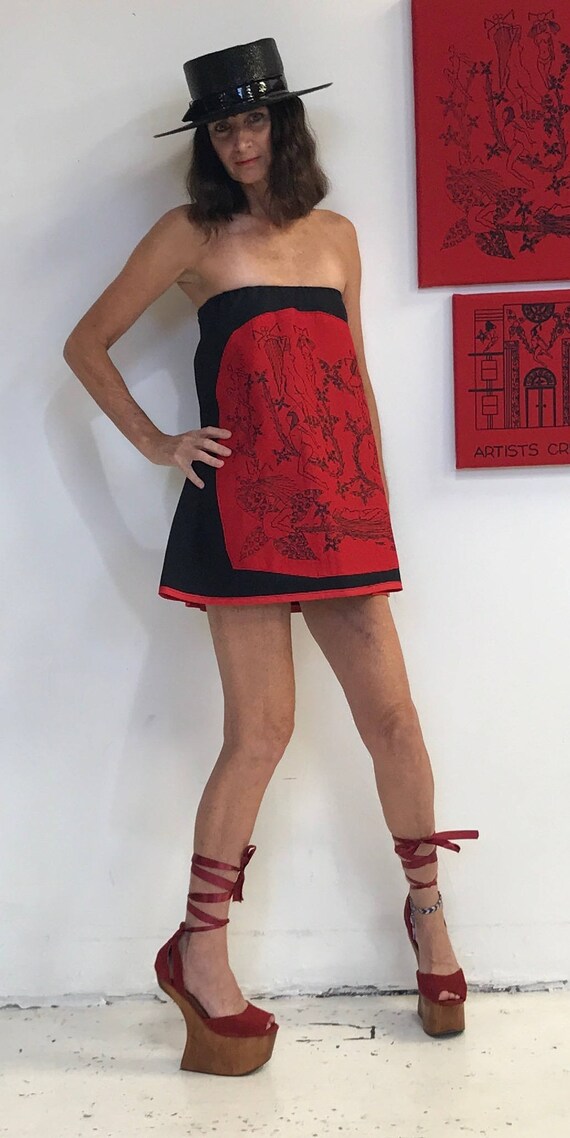 Hand Up Her Skirt Dress Hand Up Her Skirt Dress