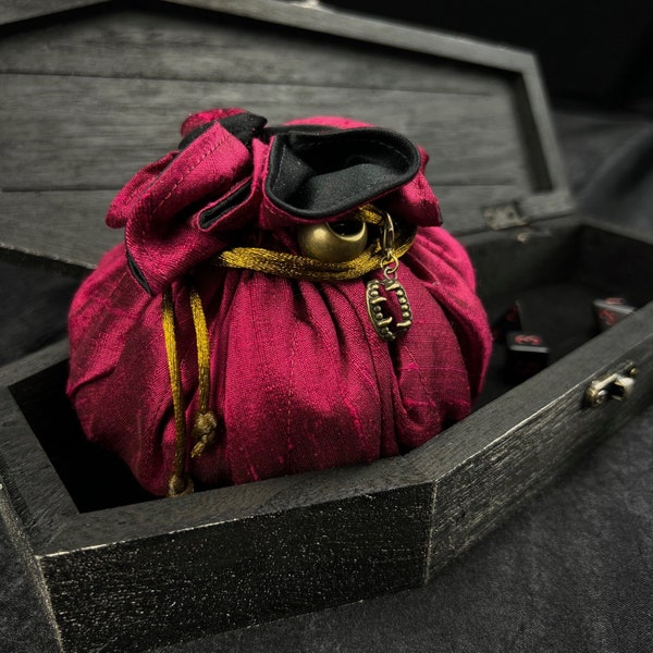 Purse of Strahd Dice Bag | Dice Bag with Pockets | Holds 12 sets | Dungeons and Dragons |
