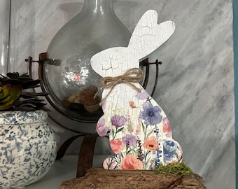 Wooden Bunny Decorative Rabbit with Decoupage Flowers on Driftwood, Rustic Bunny, Spring Bunny, Easter Rabbit, Chunky Bunny, Farmhouse Décor