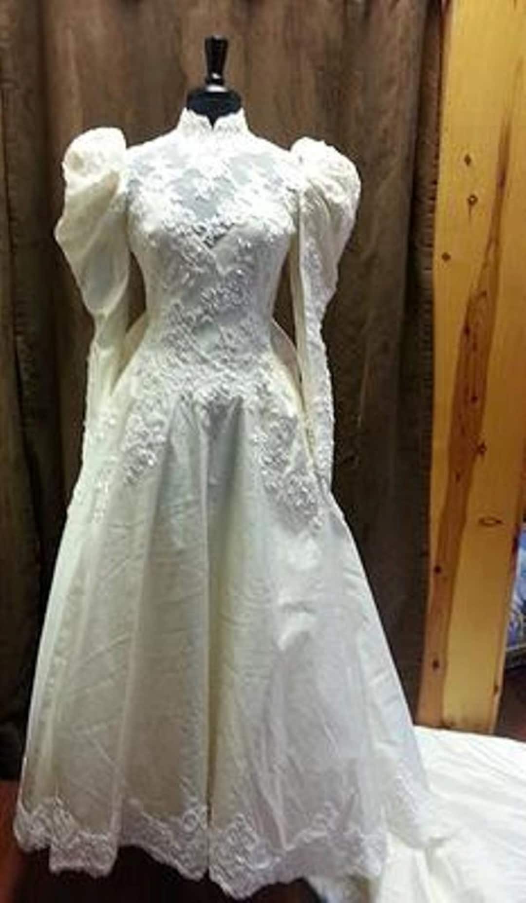 Vintage Long Sleeve Bridal Gown - Etsy