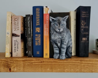 Grey Cat Bookend - Escultura única en su tipo, rincón de libros, decoración de estantería, decoración del hogar